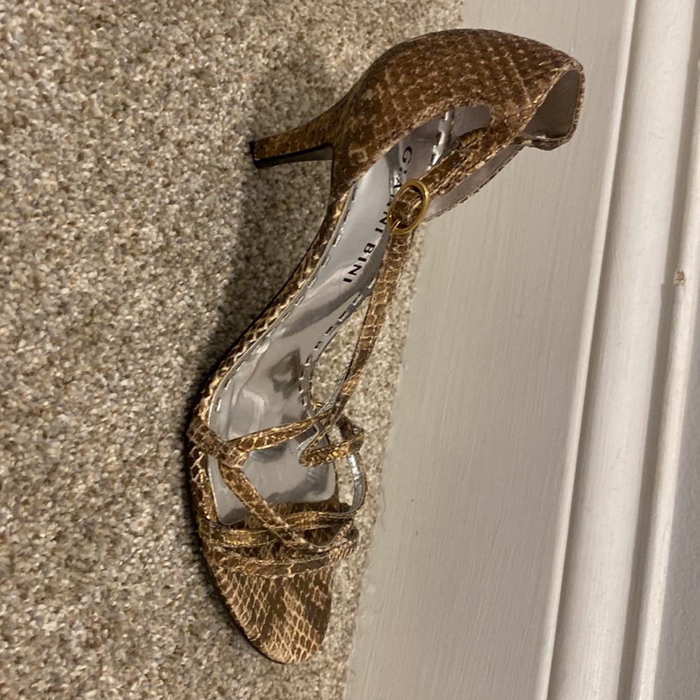 Gianni bini shimmer snakeskin sandals. Size 6.5 - Picture 6 of 10